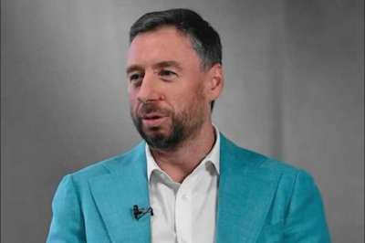 СМИ: Аятолла Али Хаменеи находится в центре управления и самостояотно координирует военные операции